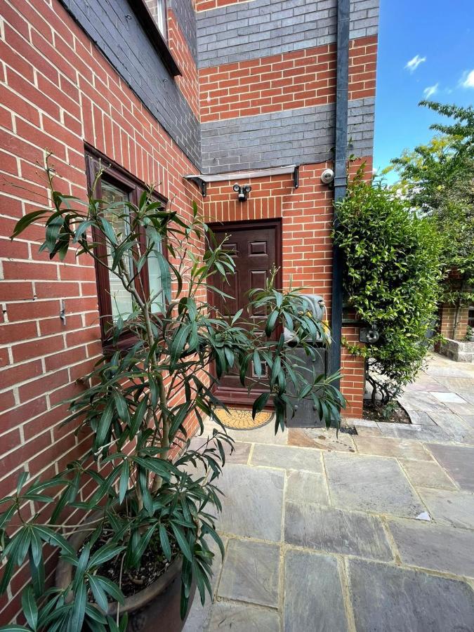 Stylish 1-Bed Studio Londres Exterior foto